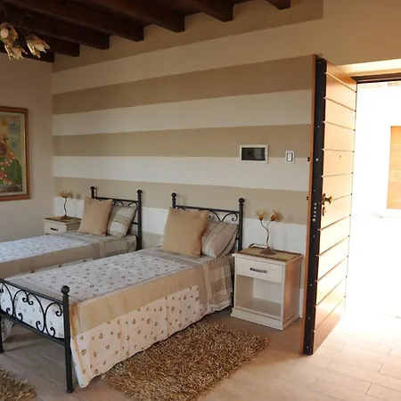 B&B Ronco Degli Ulivi Iseo Room photo